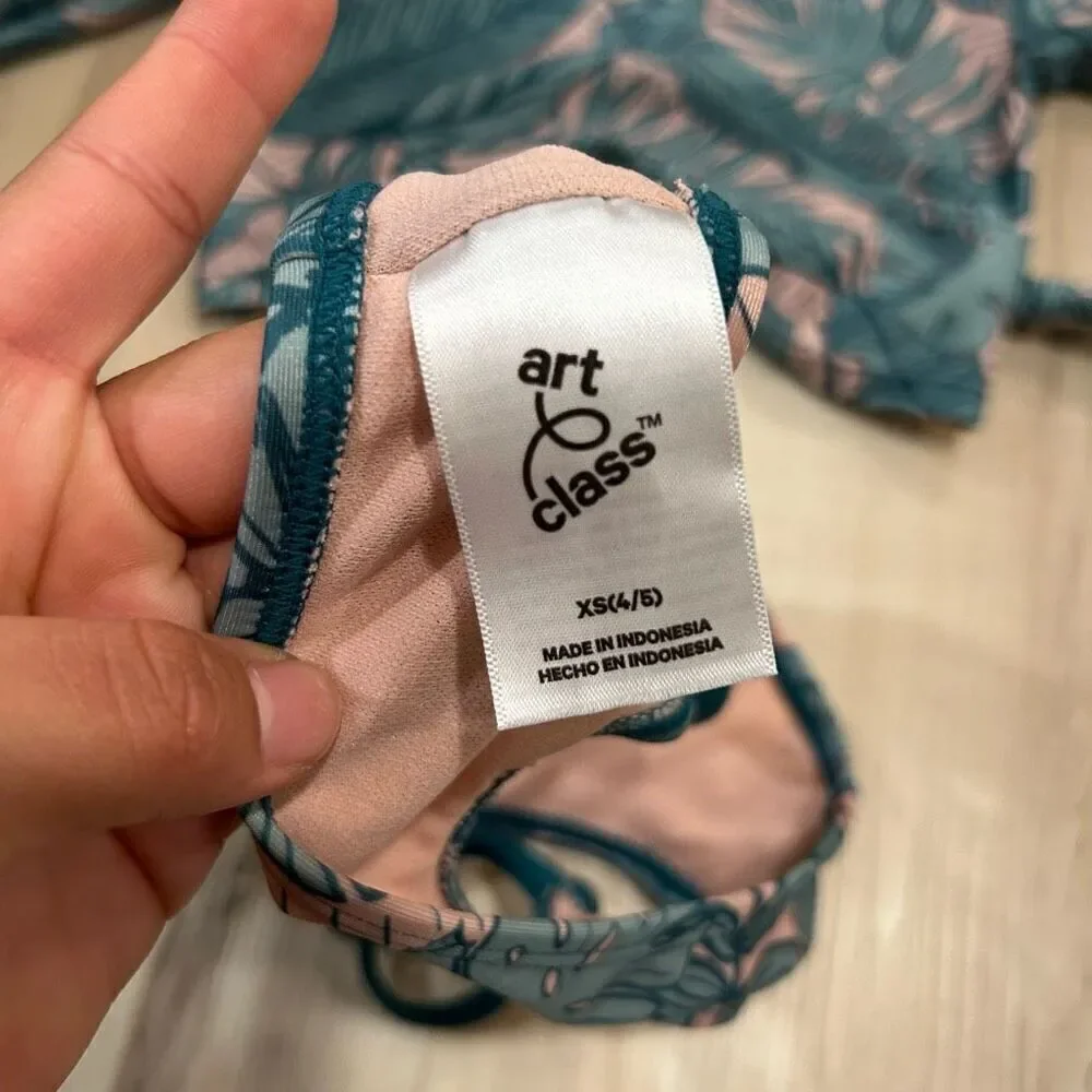 Kid Target Art Class Floral print bikini tops only size XS (4/5)